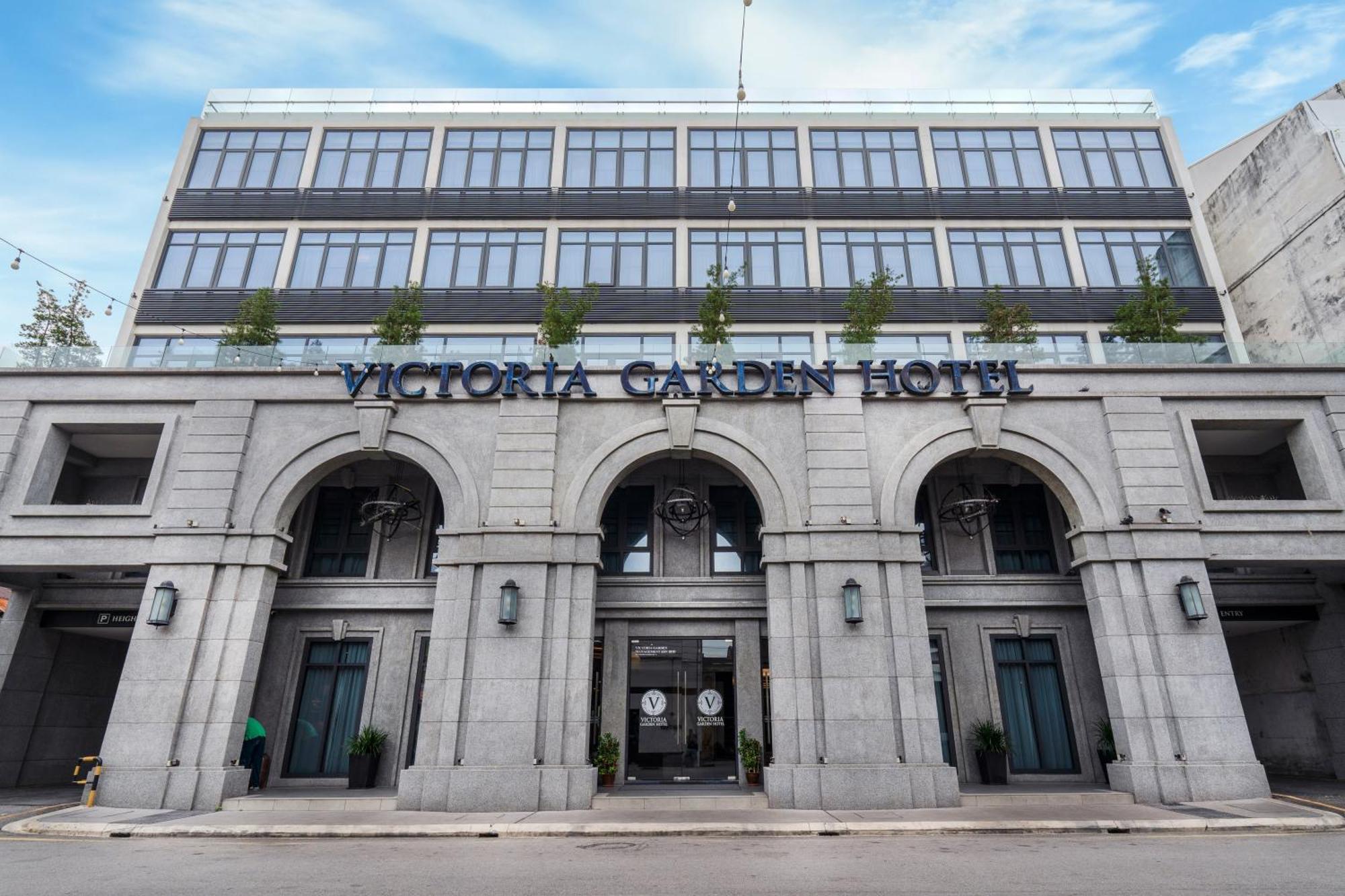 Victoria Garden Hotel 3*